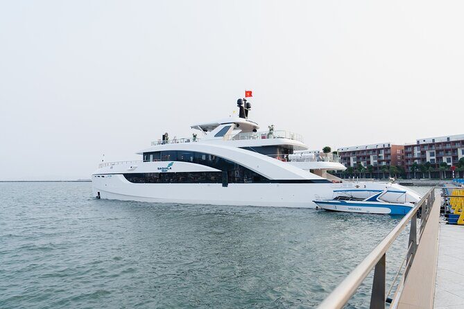 Saquila Yacht Explore Halong Bay or Bai Tu Long Bay - What Travelers Love About Saquila Yacht