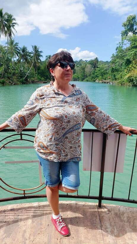 Sardines, chocolate hills, tarsiers, ATV,floating restaurant - Practical Insights and Tips