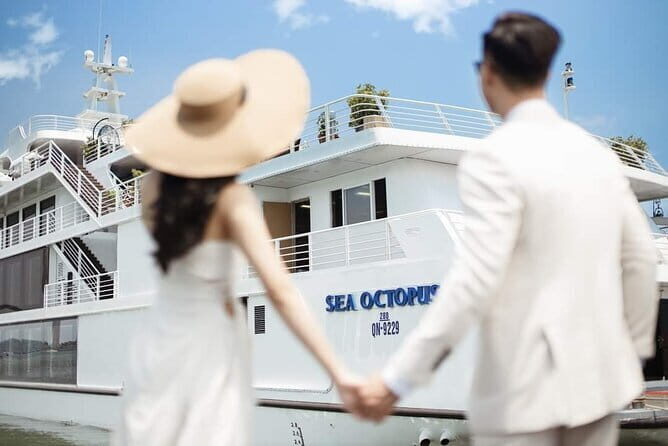 Sea Octopus Cruise - 5 Star Luxury YATCH Halong Bay Heritage Site - What to Expect at Each Stop