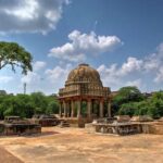 Secret and Spooky Ruins of Mehrauli Archaeological Park - The Itinerary: What You Can Expect