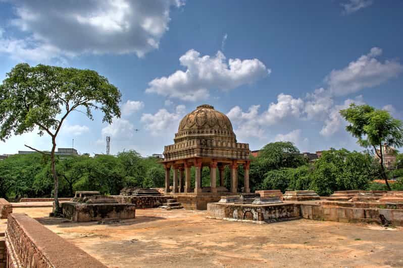 Secret and Spooky Ruins of Mehrauli Archaeological Park - The Itinerary: What You Can Expect