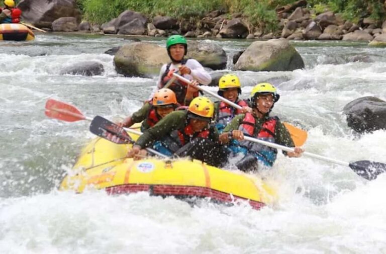Selogriyo Temple Adventure:Rice Field Trek&Elo River Rafting - Introduction to the Tour Experience