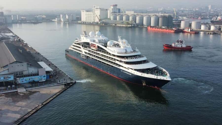 Semarang Port: Full-Day City Sightseeing Shore Excursion - Starting Point and Convenience