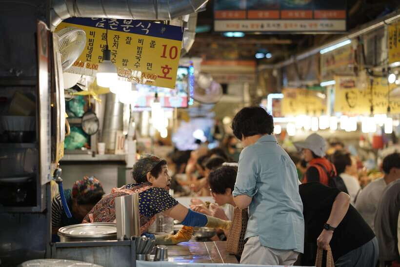 Seoul: Guided Street Food Tour at Namdaemun Market - A Deep Dive into the Namdaemun Market Tour