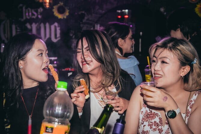 Seoul: Hongdae Premium Pubcrawl with Open Bottles - Why This Tour Stands Out