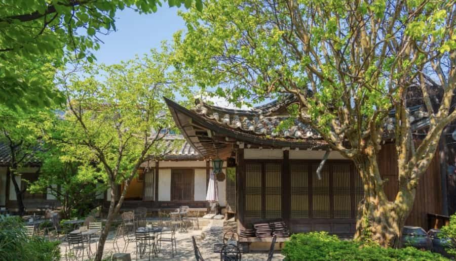 Seoul: Insadong & Jogye Temple Cultural Guided Walking Tour - What Makes This Tour Special?  