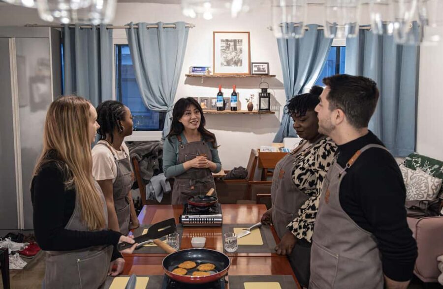 Seoul: Korean Kimchi Cooking Class in the Heart of the City - Why This Experience is Worth Considering