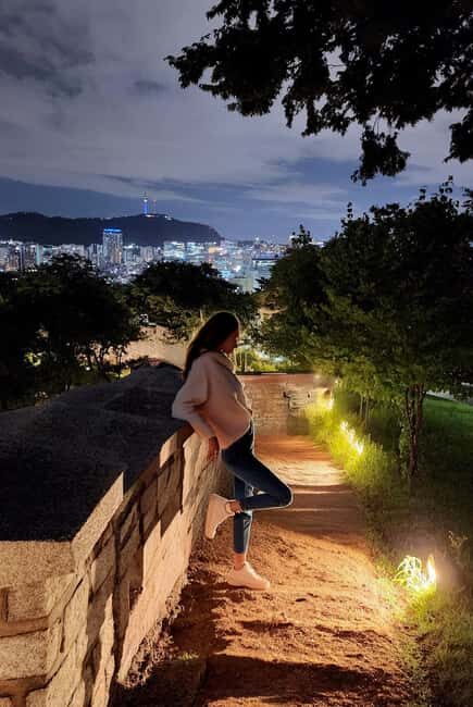 Seoul Night Tour: Naksan Park & Hidden Jems - Who Should Consider This Tour