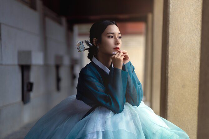 Seoul Premium Hanbok Rental at Arihanbok Photoshoot Included - The Gyeongbokgung Palace and Beyond