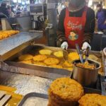 Seoul Private Night Tour: Royal Palace & 5 Street Food Tastings - Why This Tour Works for Different Travelers