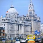 Shanghai: Bund and Astor House Hotel Walking Tour - Detailed Review of the Tour