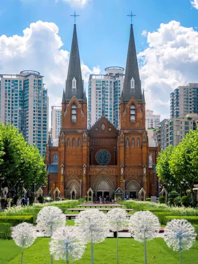 Shanghai: City Highlights Private Tour with Vegetarian Lunch - Practical Details & Why They Matter