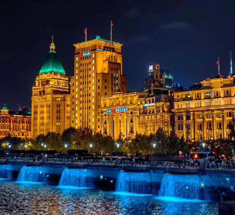Shanghai Huangpu River Evening Cruise Ticket with Dinner - Final Thoughts