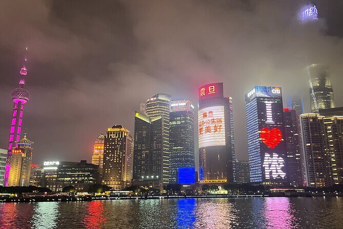 Shanghai Night River Cruise on Huangpu River - The Cruise Itself: A 45-Minute Panorama of Shanghai’s Skyline