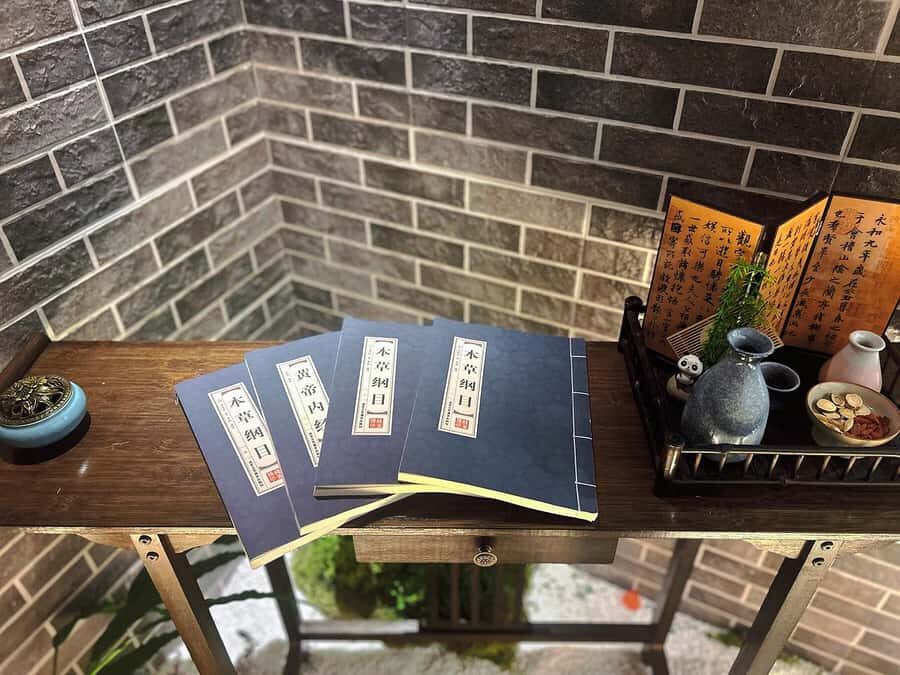 Shanghai Nightlife: Traditional Chinese Medicine Cocktails - An In-Depth Look at the Experience