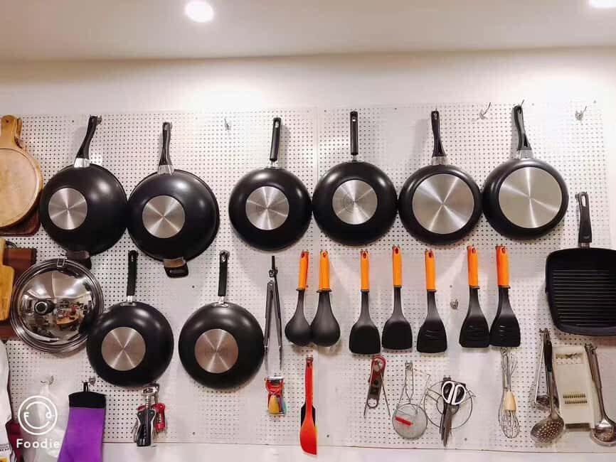 Shanghai: Pan-Fried Bun Cooking Class with Chef - Why These Buns Are Special