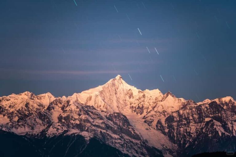 Shangri-La: Meili Snow Mountain Golden Sunrise Private Tour - The Sum Up