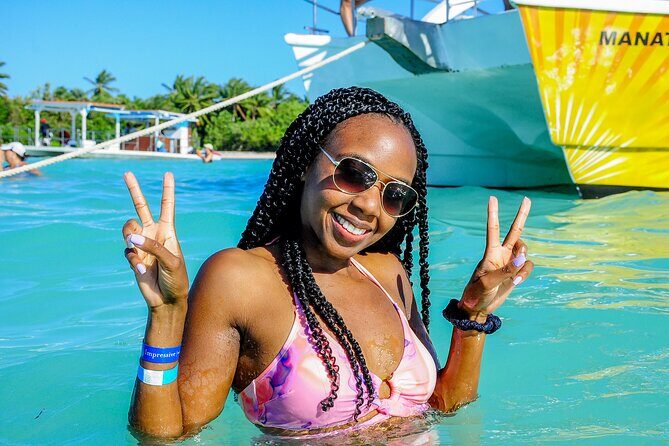 Shared Family Snorkeling Boat with Drinks and Snacks - What Reviewers Love Most