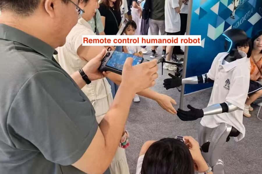 Shenzhen Tech Tour: Humanoid Robots, Driverless Taxi, Drone - Visiting the Drone Innovation Company