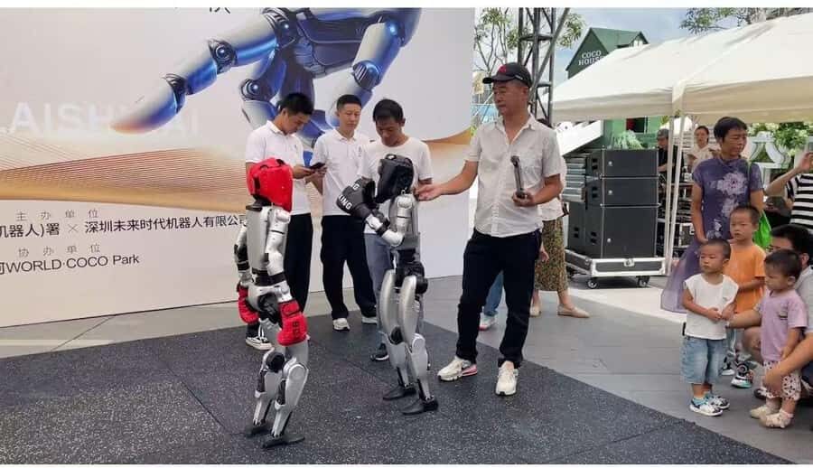 Shenzhen Tech Tour: Humanoid Robots, Driverless Taxi, Drone - Why This Tour is a Great Fit