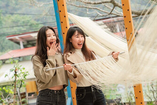 Shiding Old Street Luxury Tour Experience - Authenticity and Unique Insights from Reviews