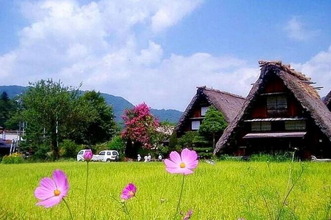 Shirakawa-go, Hida Takayama Day and Old Town Tour from Nagoya - Transportation and Group Dynamics