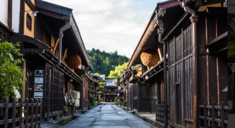 Shirakawago &Hida & Takayama SnowWall 2Days Tour from Nagoya - Transportation, Schedule, and Group Size