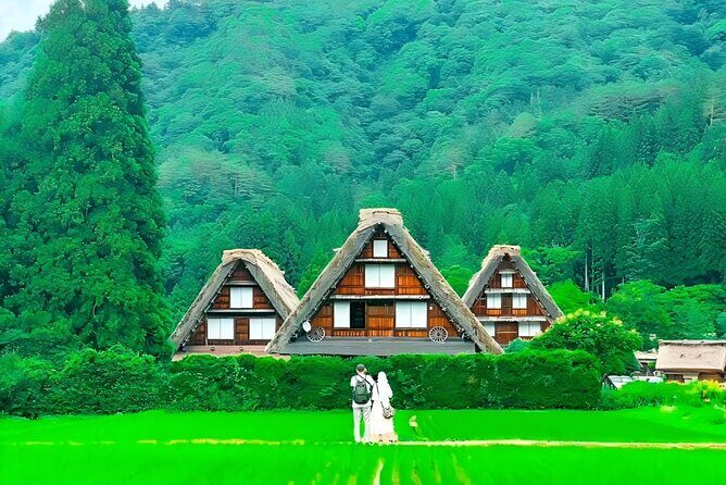 Shiroyama Shirakawa-go Day Trip from Nagoya - FAQ