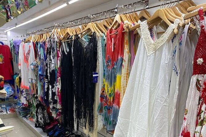 Shopping or souvenirs in Plaza Bávaro - Transportation and logistics