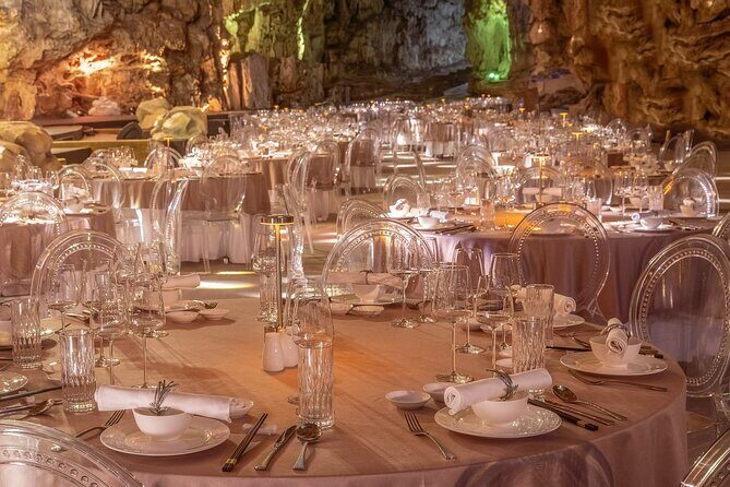 Shore Wonders of Halong: Luxury Cruise & Hidden Showpiece - Breakfast with a View