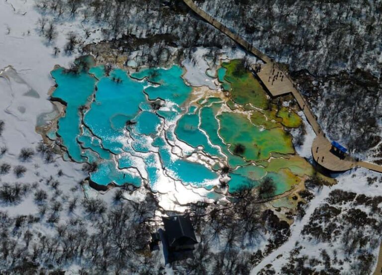 Sichuan: Huanglong Scenic Area Ticket - Exploring the Scenic Boardwalks