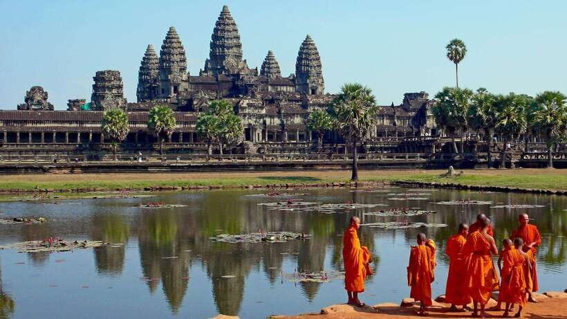 Siem Reap: Angkor Wat: Small-Group Sunrise or Sunset Tour - The Sum Up