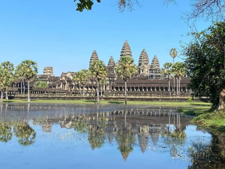 Siem Reap: Angkor Wat Small Group Tour with Spanish Guide - FAQs