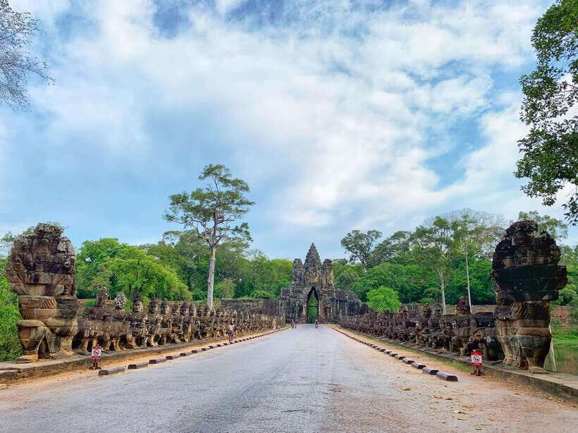 Siem Reap: Angkor Wat Sunrise for Group or Private Tours - The Practical Side: Transportation, Timing, and Value