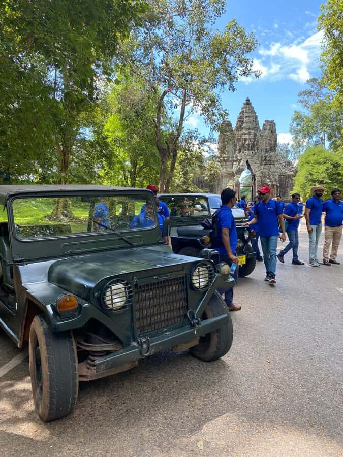 Siem Reap: Angkor Wat Sunrise Jeep Tour off the Beaten Path - The Sunrise and Angkor Wat’s Hidden Corners