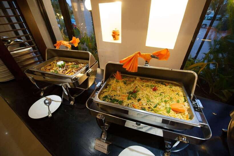 Siem Reap: Dinner Show Apsara Dance Round Pick-up included - A Full Breakdown of the Experience