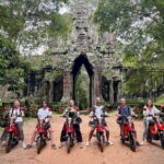 Siem Reap: E-Bike Guided Tour of Angkor Wat with Local Lunch - Detailed Breakdown of the Itinerary