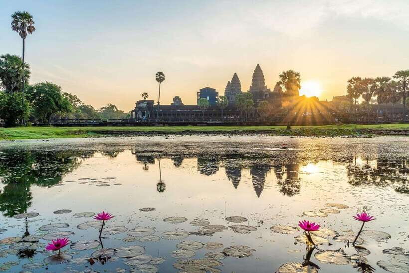 Siem Reap: Full-Day Tuk-Tuk Tour of Angkor Wat Temples - The Itinerary Breakdown