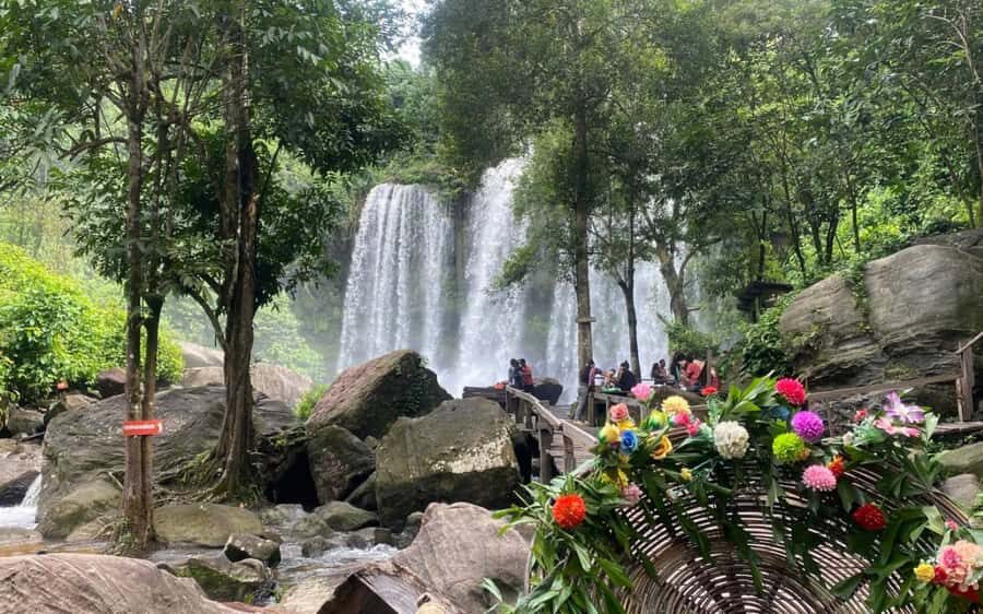 Siem Reap: Phnom Kulen, War Museum, and Killing Field Tour - The Sobering Reality at the War Museum Cambodia