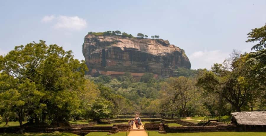 Sigiriya & Dambulla All Inclusive Day Trip - What Makes This Tour Stand Out