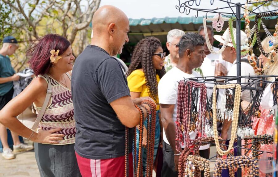 Sigiriya: Day tour from Negombo with hotel transfers - Sigiriya: The Ancient Rock Fortress