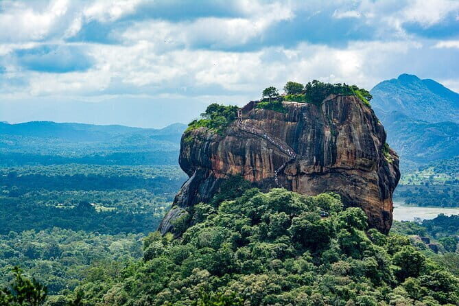 Sigiriya Rock Dambulla Cave and Village Tour From Trincomalee - The Verdict: Who Will Love This Tour?