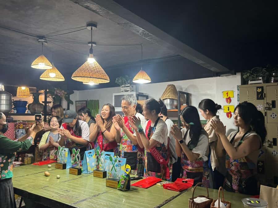 Silom Thai Cooking Class with Garden Or Market Tour - What to Expect from the Itinerary