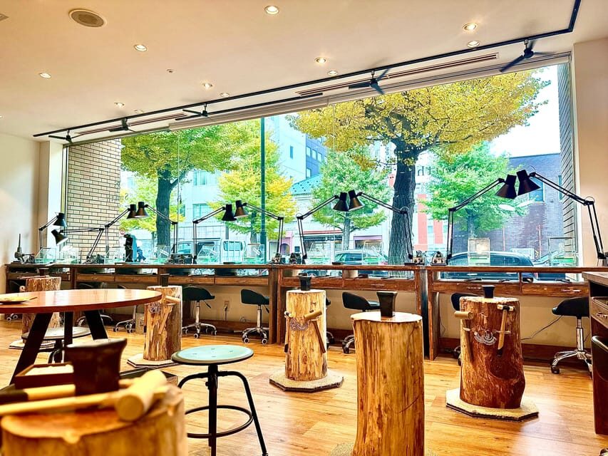 Silver Ring Workshop - Smith at Keio Plaza Sapporo - The Location and Group Size