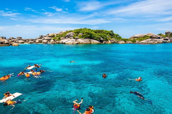 Similan Islands Day Trip from Phuket by Speedboat - Transportation and Group Dynamics