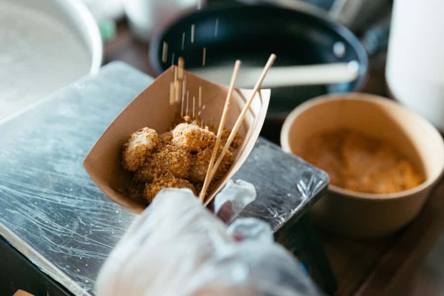 Singapore: JIAK 99 Guided Hawker Experience with Chef Table - Exploring Themed Cultural Zones  