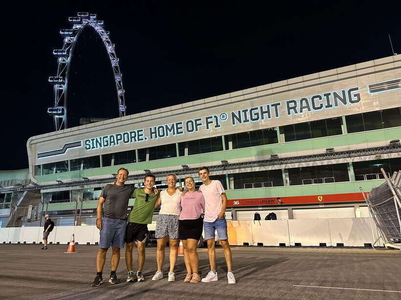 Singapore: Light to Night Bike Tour - A Tour Packed with Highlights and Practical Details