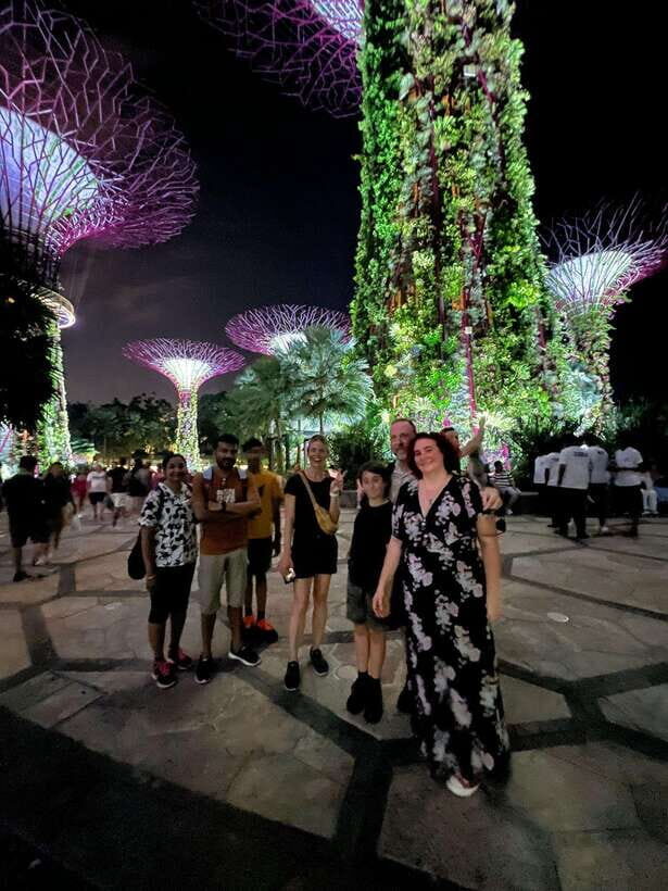 Singapore: Marina Bay Nighttime Walking Tour - Detailed Breakdown of the Itinerary