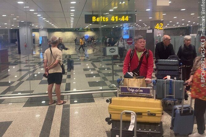 Singapore Private Transport Minibus 13 Seater - How the Service Works and What It Means for You