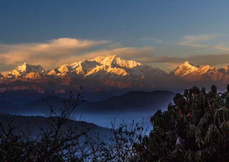 Sleeping Buddha: Sandakphu Day Trip from Darjeeling - What to Expect During the Day